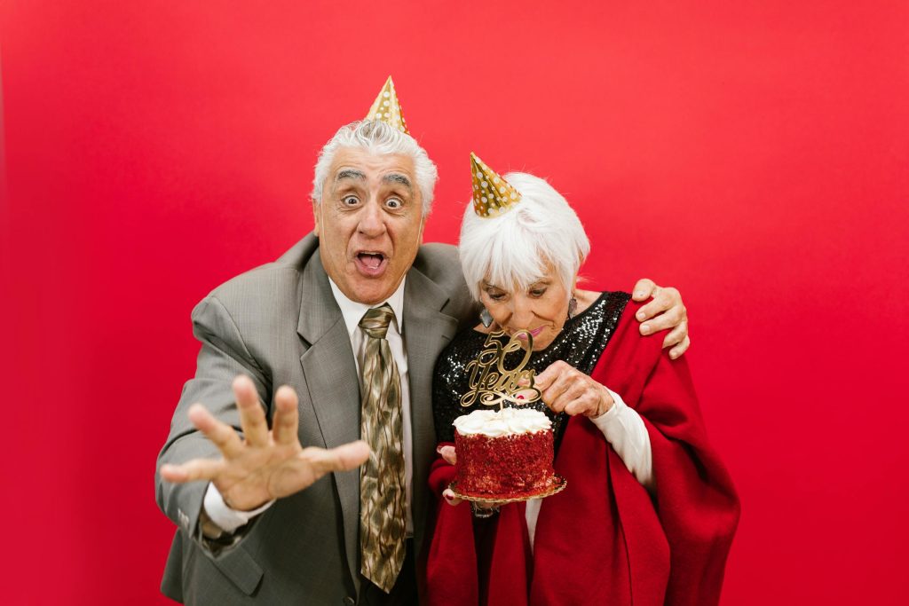 Transformando la soledad en compañía: Pasos para desarrollar relaciones significativas después de los 50 años - Como ter relações saudáveis após os 50 anos